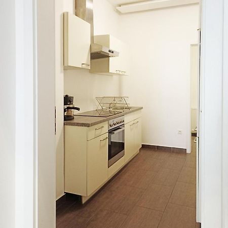 3 Bedrooms With Ensuite Bathrooms Відень Екстер'єр фото